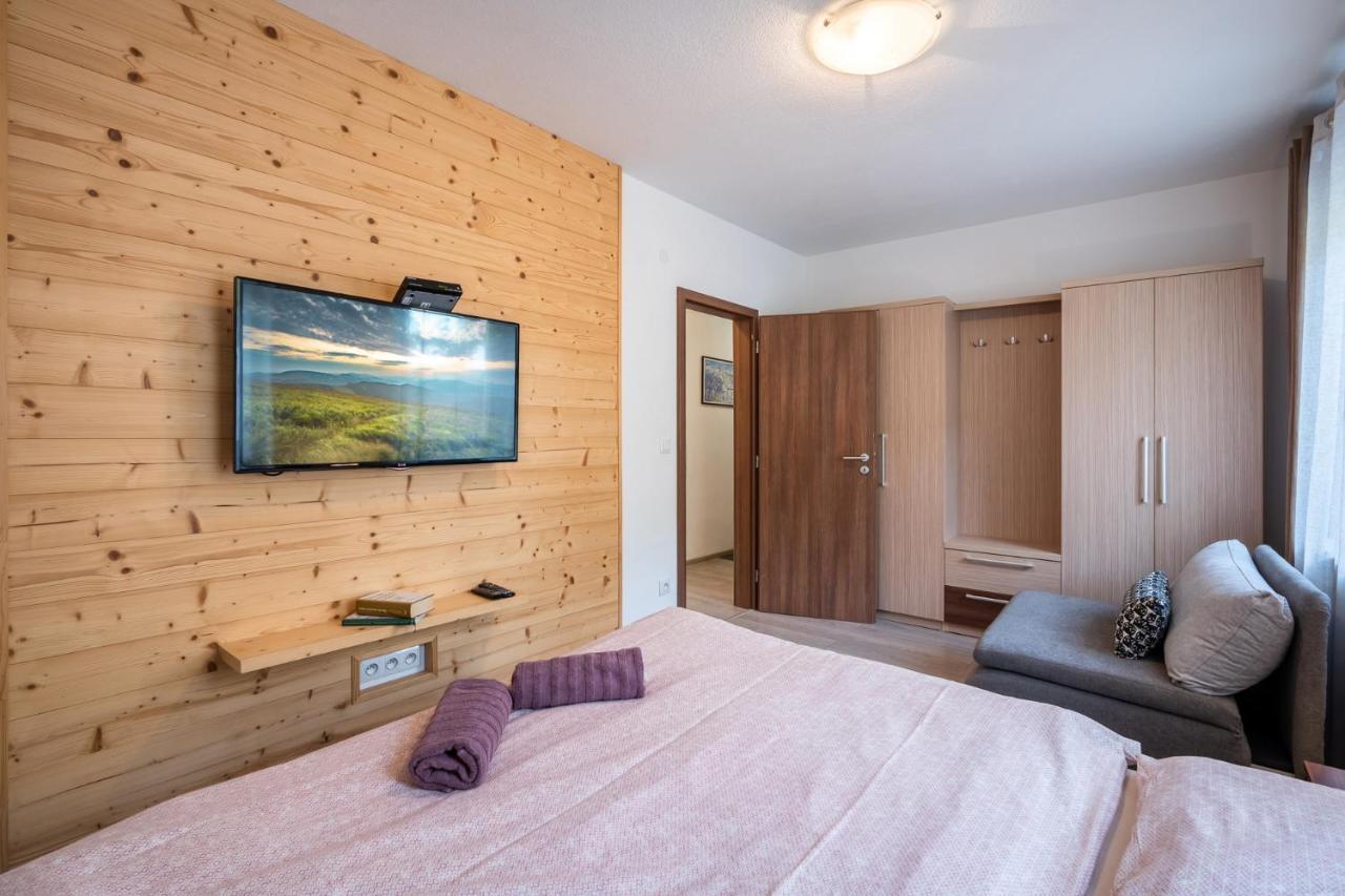 Apartment Anna Chopok, 1 110 M, Highest In Central Europe, On A Hiking Trail To Dumbier Demanovska Dolina Luaran gambar